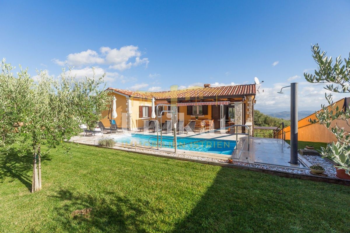 Casa con splendida vista - Vižinada